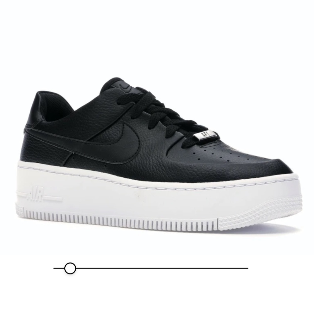 Nike Air Force 1 Sage Low